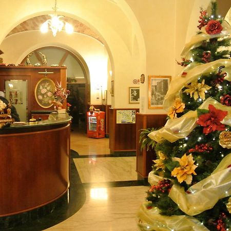 Hotel Assisi Рим Екстер'єр фото