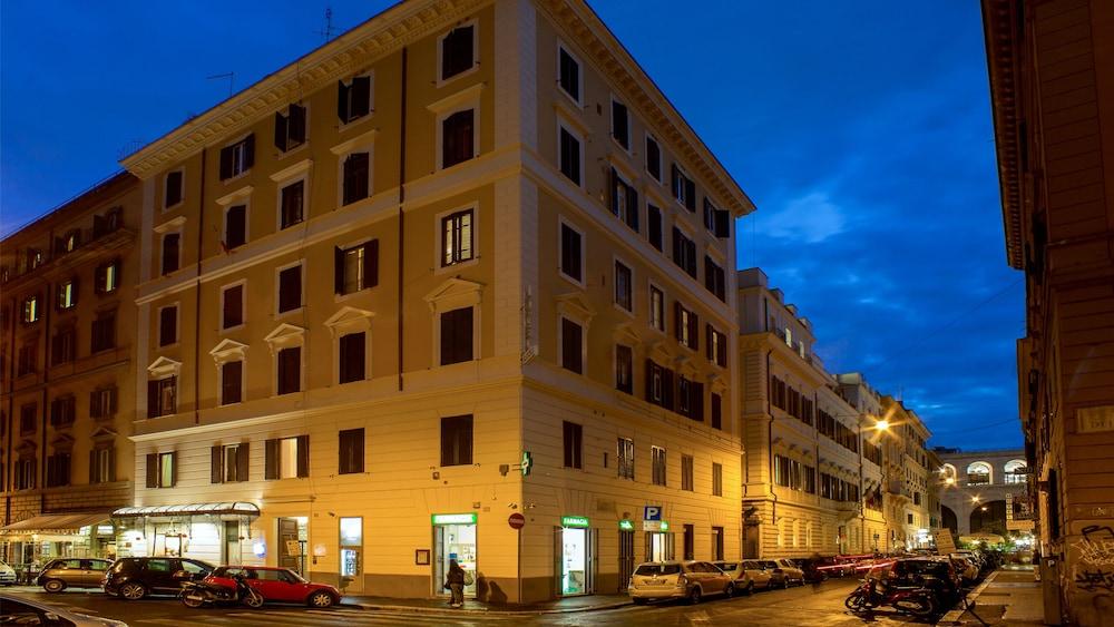 Hotel Assisi Рим Екстер'єр фото