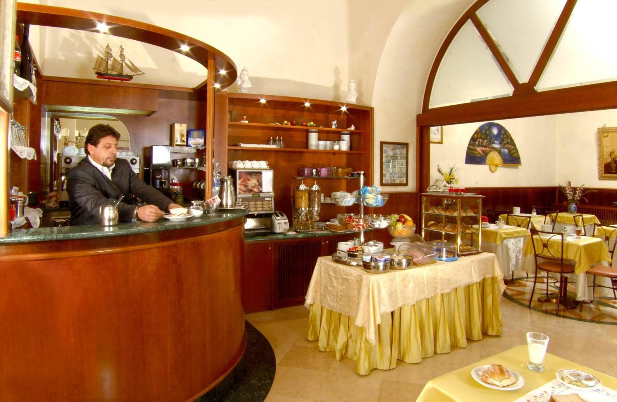 Hotel Assisi Рим Екстер'єр фото
