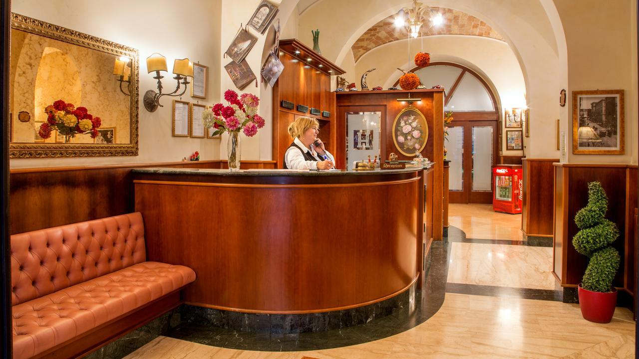 Hotel Assisi Рим Екстер'єр фото